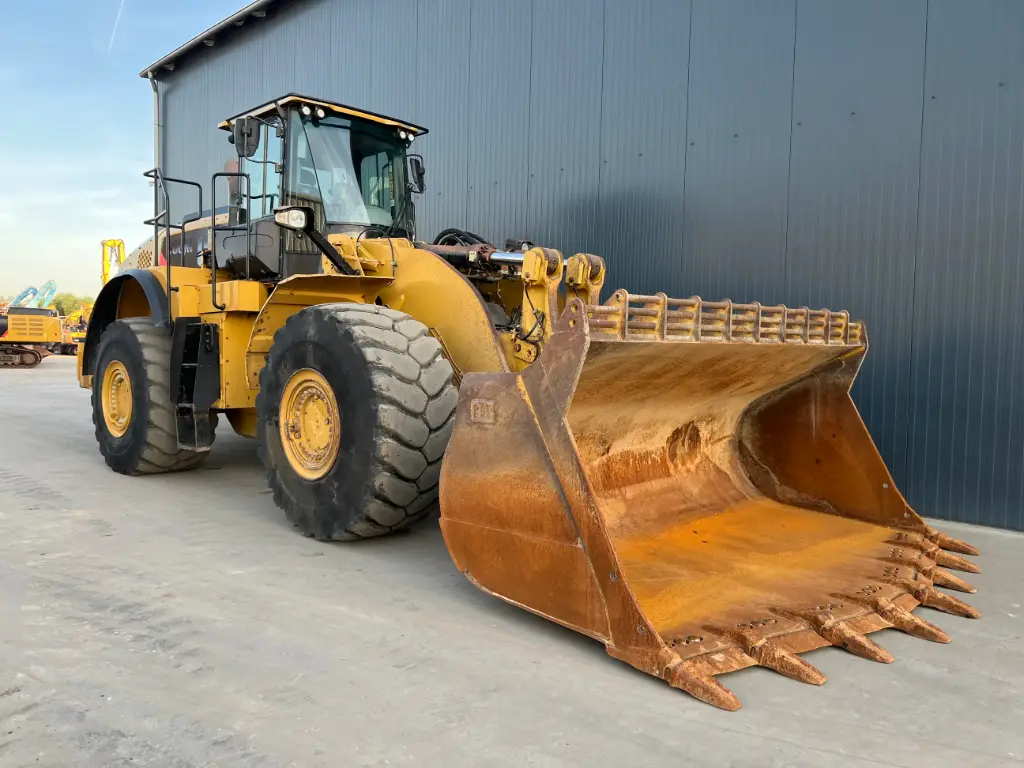 Caterpillar — 980M Wheel Loader